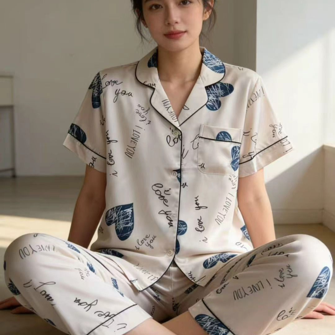 Soft Silk Lounge Set Heart Print Breathable Nightwear
